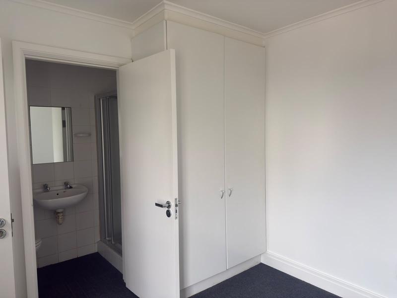 To Let 3 Bedroom Property for Rent in Sea Point Western Cape